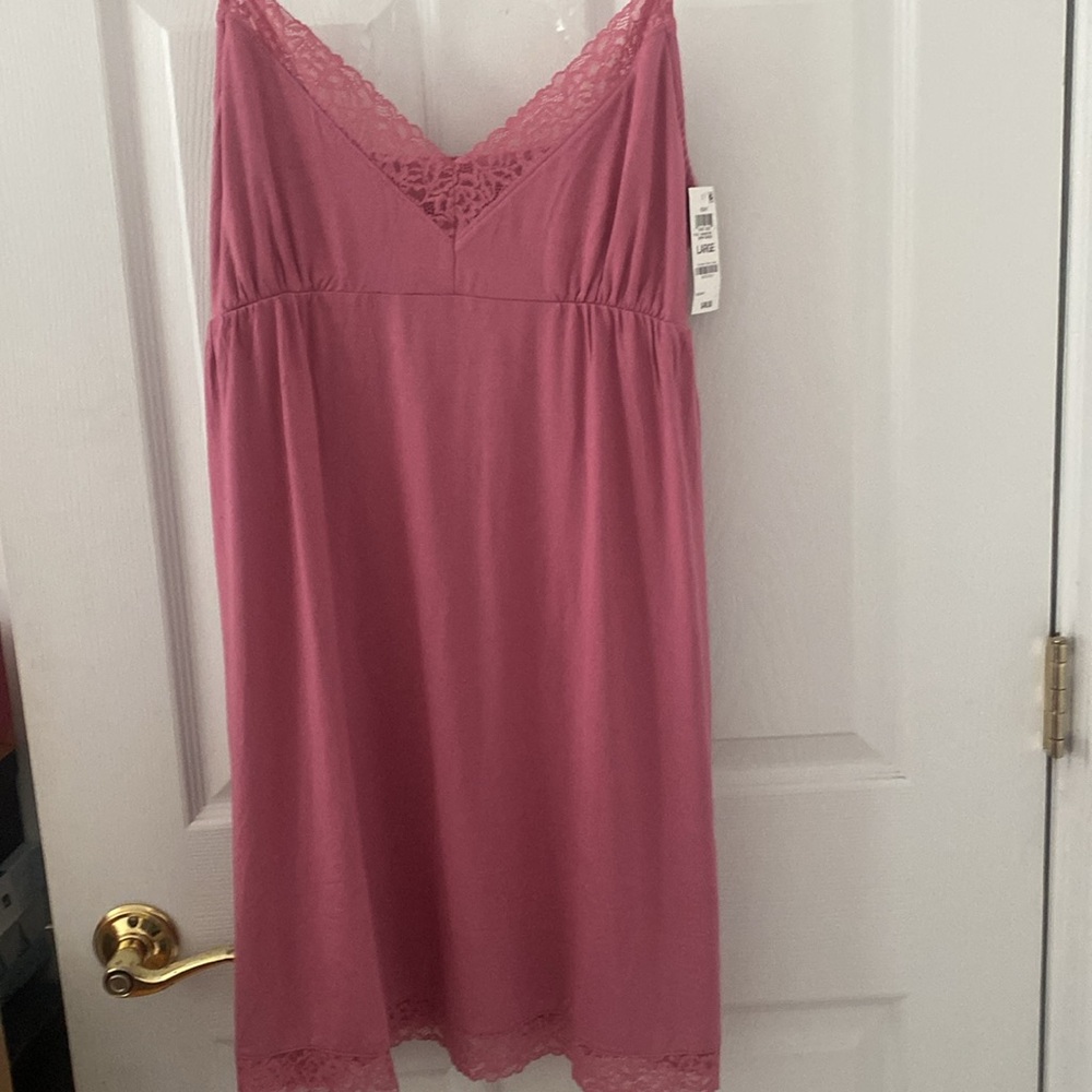Pink Lace Trim Nightgown L 93 modal 7 elastane NWT ptp 18.5 and stretches